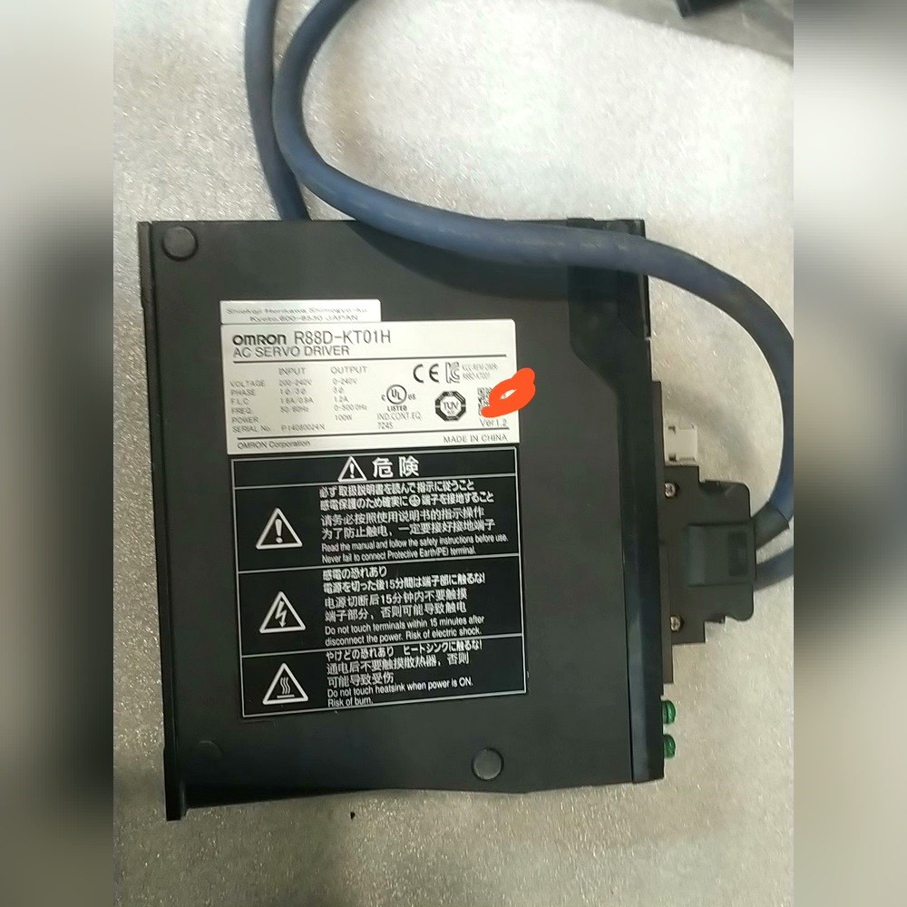 R88D-KT01H 伺服驱动器 功能正常使用成色 议价