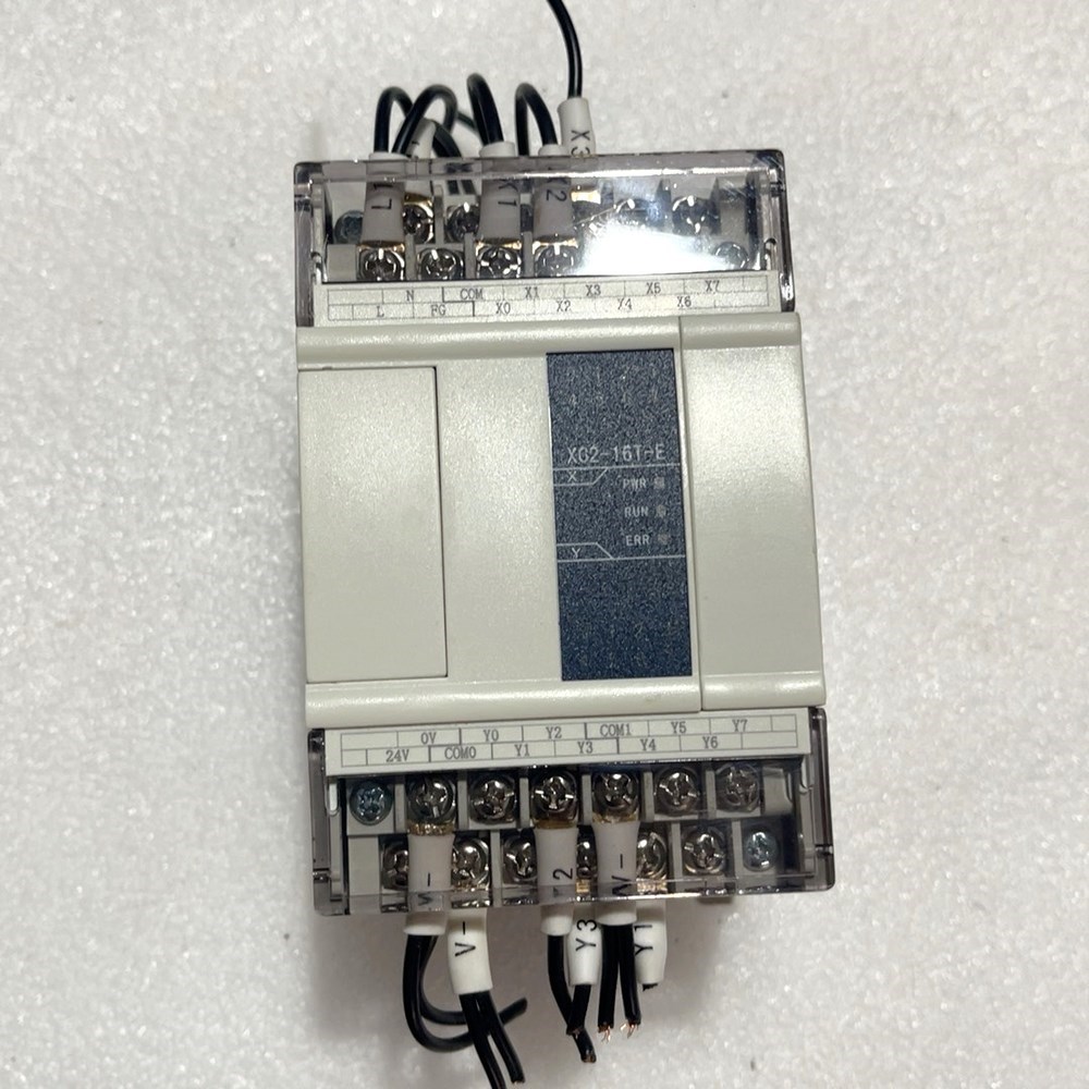 信捷PLC XC2-16T-E一台 成色新 议价