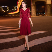 小个子妈妈婚宴晚礼服裙女酒红色高贵优雅喜婆婆参加婚礼丈母娘裙