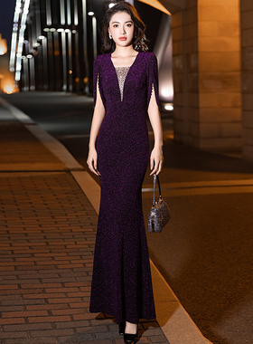 紫色妈妈装晚礼服女2026新款高端喜婆婆婚礼鱼尾年会显瘦主持人裙