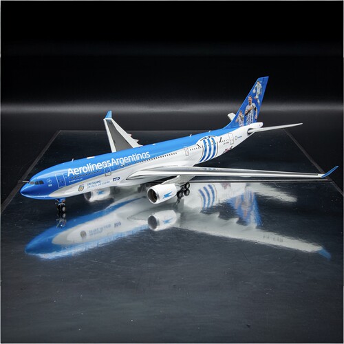 JCwings阿根廷航空空客A330飞机模型阿根廷国家队梅西彩绘1:200