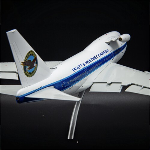 JCwings波音747SP合金飞机模型1:200普惠空中试车台C-GTFF收藏级