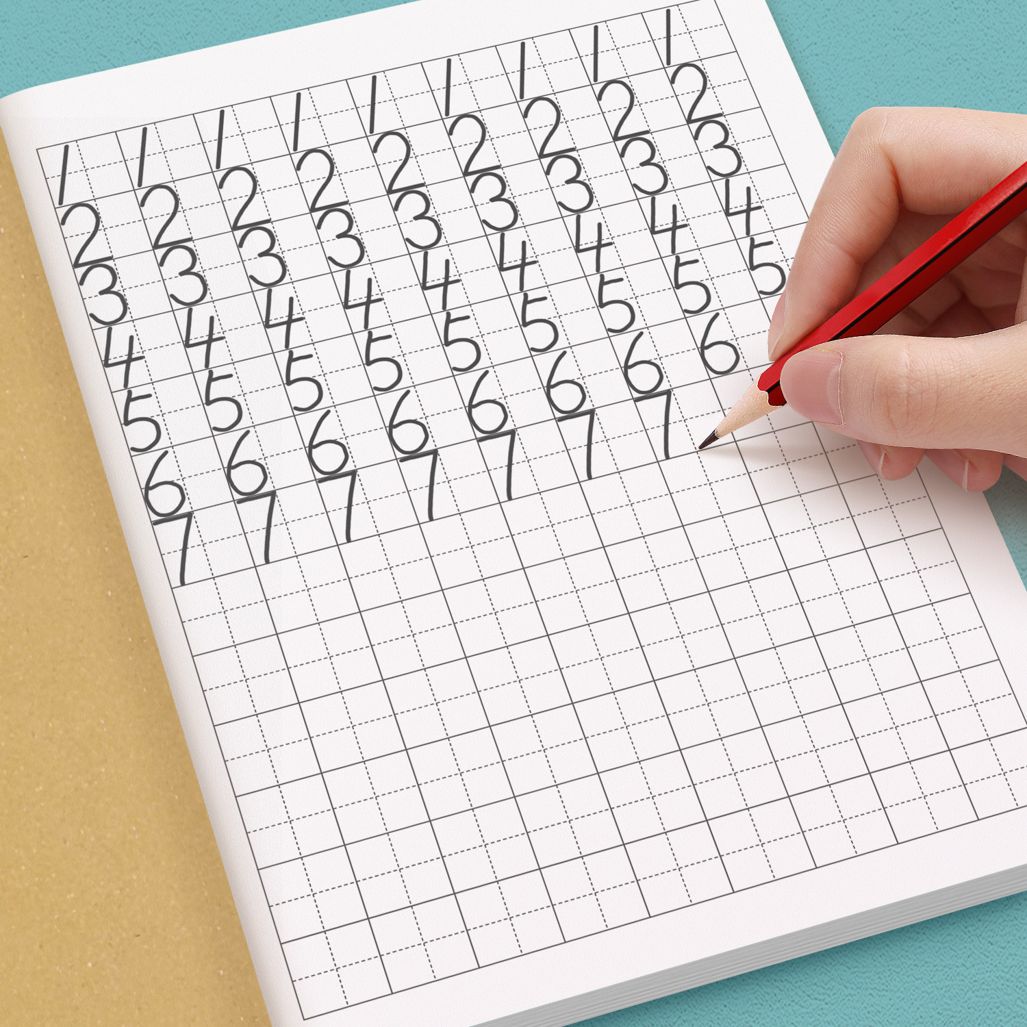 小学生生字本拼音田字格本数学英语练字本一年级二年级统一标准本子