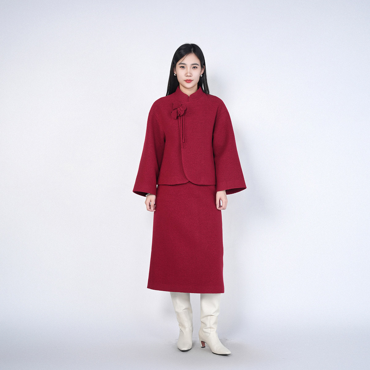 浒城古娘新款刺绣气质减龄新年红色长袖新中式国风套装裙女款春秋