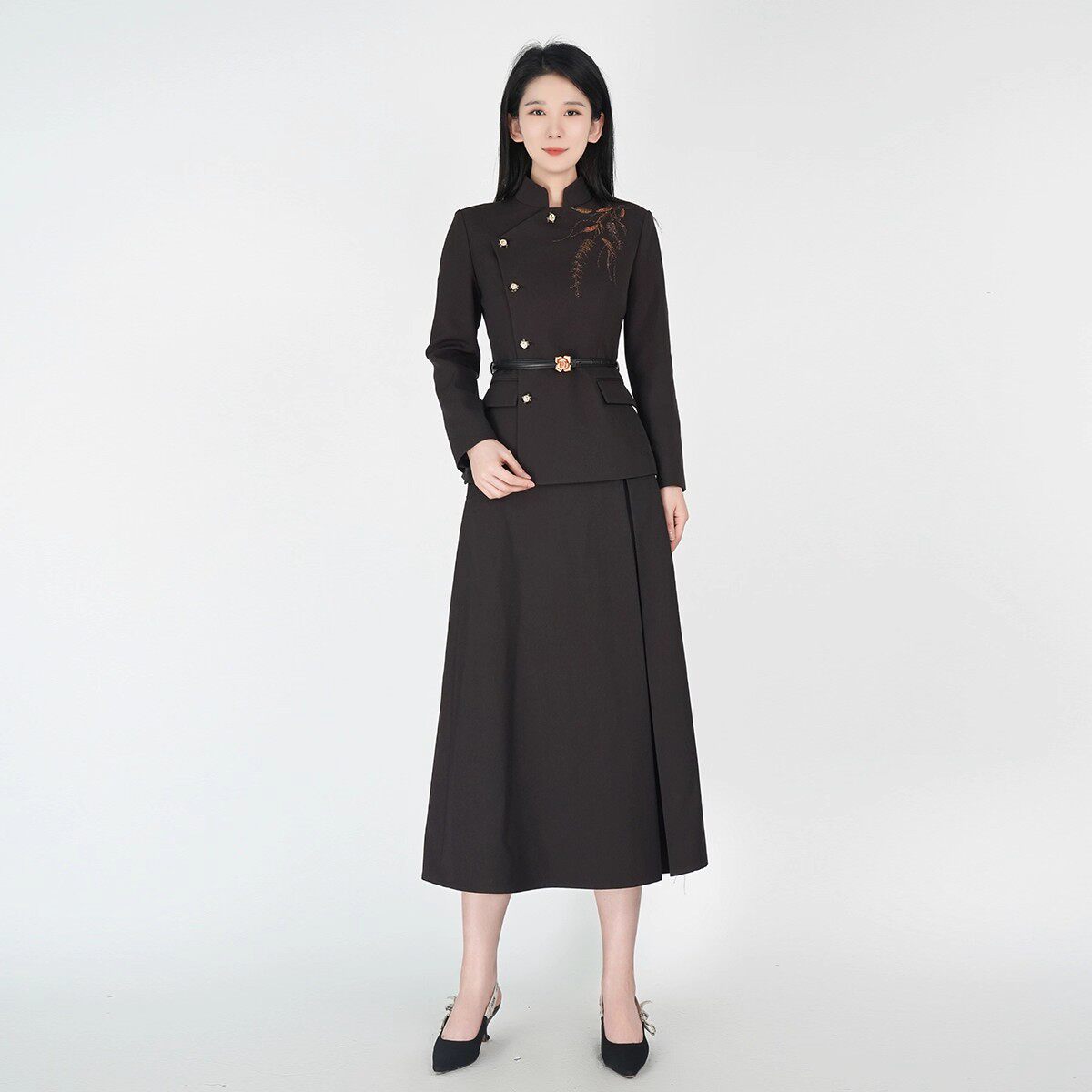 浒城古娘新款刺绣气质通勤长袖西服上衣新中式国风套装裙女秋季