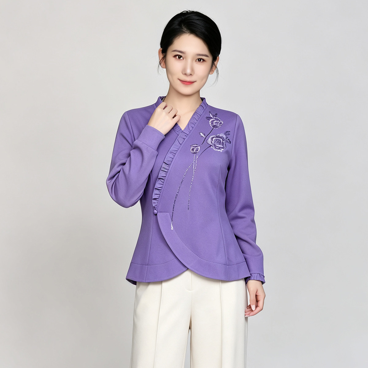 中式新款木耳边V领T恤刺绣花显瘦通勤女士中式舒适弹力秋季上衣
