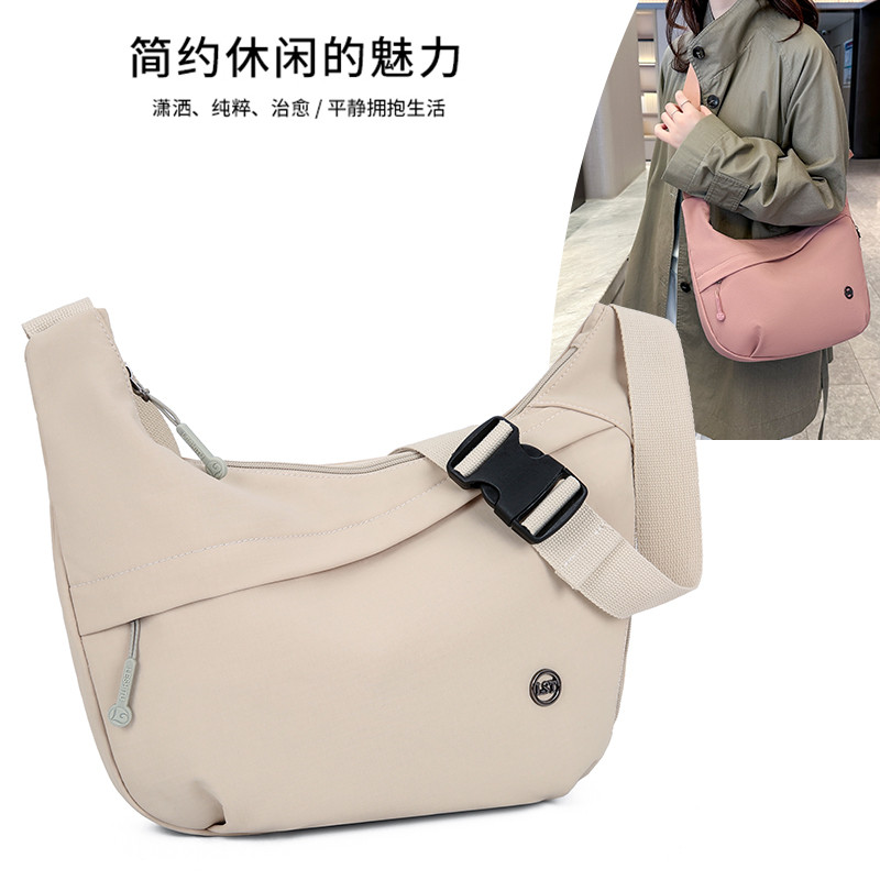2026春季新款大容量单肩包尼龙饺子包休闲通勤简约时尚斜挎包女,箱包皮具/热销女包/男包,单肩包,淘宝优惠券,粉丝福利购,淘宝优惠卷