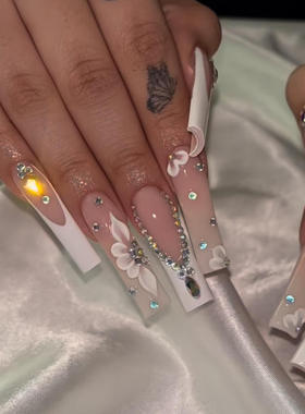 24pcs Sparkling Diamond Flower Nail Patch Fake Nail Stickers