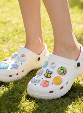 趣味卡通可爱crocs洞洞鞋扣