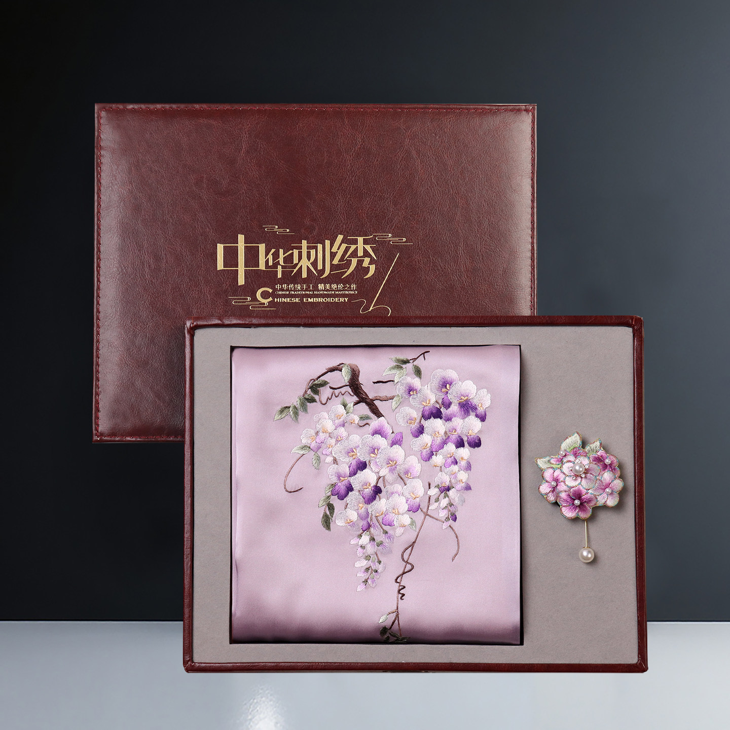 苏绣围巾年货节桑蚕丝女士刺绣胸针妈妈真丝手工披肩丝巾礼物长巾