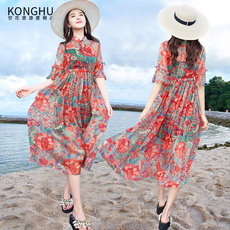 沙滩裙海边度假2020新款波西米亚长裙女夏大摆裙子碎花雪纺连衣裙