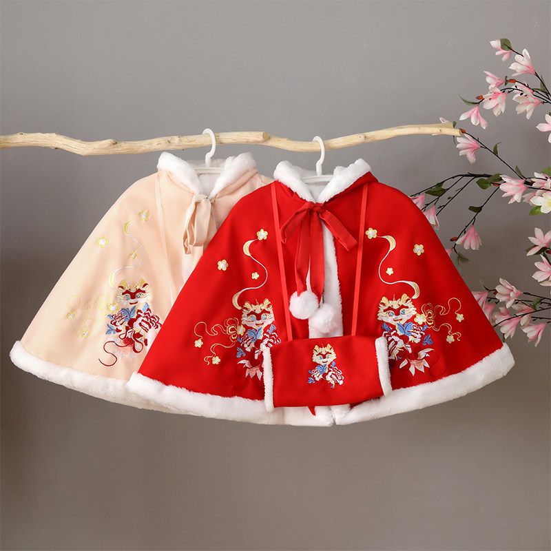 尚品服饰披风10龙年新款披风斗篷