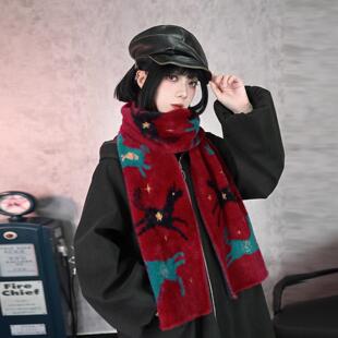 新疆包邮古怪舍「星驹绒语」马年限定提花围巾女冬保暖卡通涂鸦风