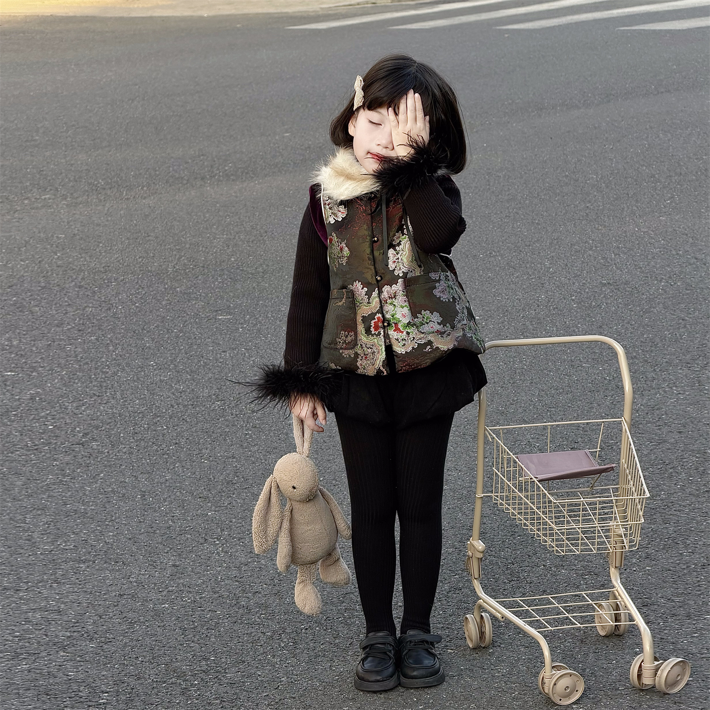 WONIU新年战袍~女童新中式刺绣提花马甲冬装儿童加厚毛领旗袍冬季