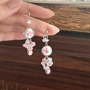 春和景明｜一加一shop原创设计温柔耳环花朵捷克珠小众阻力耳夹