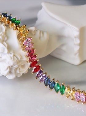 欧美风格款新款时尚潮人 配饰七彩铜锆石手女士创意款手环