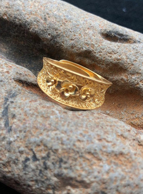 大银家民族风花丝拉丝工艺足银三连花累丝戒指男女情侣镀金工艺