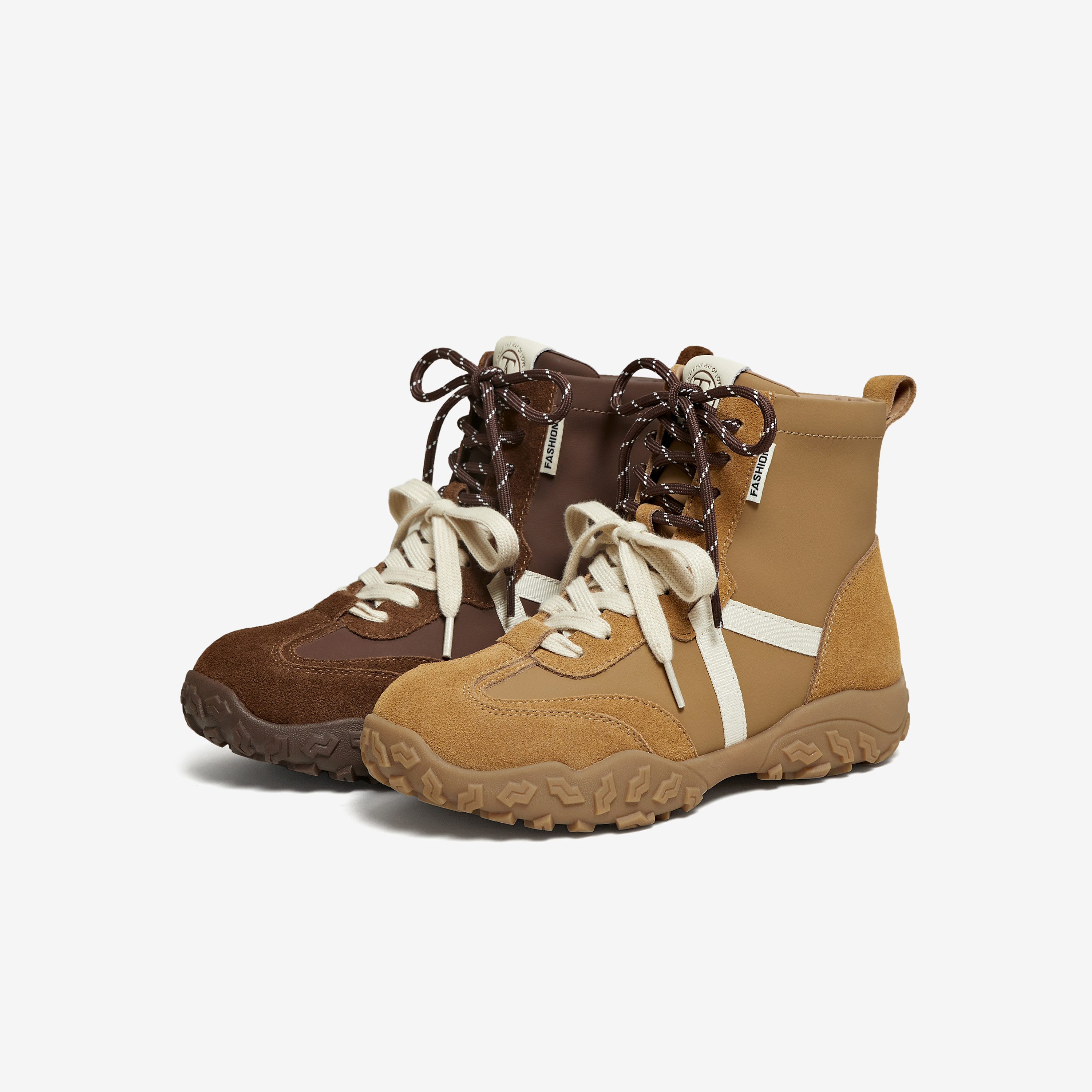 TATA他她德训鞋2025冬季新款百搭短靴时尚女鞋运动阿甘鞋GPD04DD5