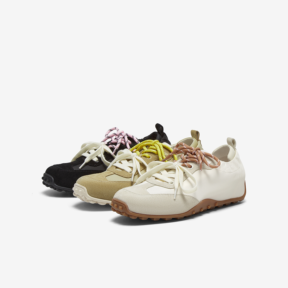 百思图2025春季新款百搭真皮芭蕾德训鞋平底女运动休闲鞋URA01AM5