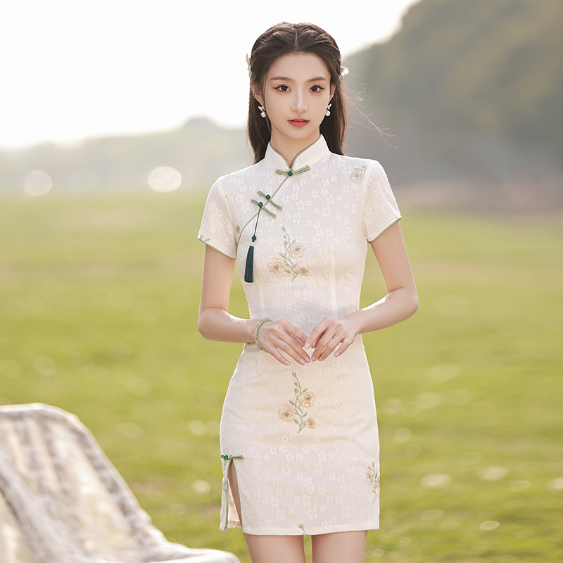 修身性感复古风日常学生短款旗袍
