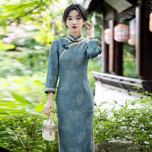 复古民国风淑女范倒大袖连衣裙