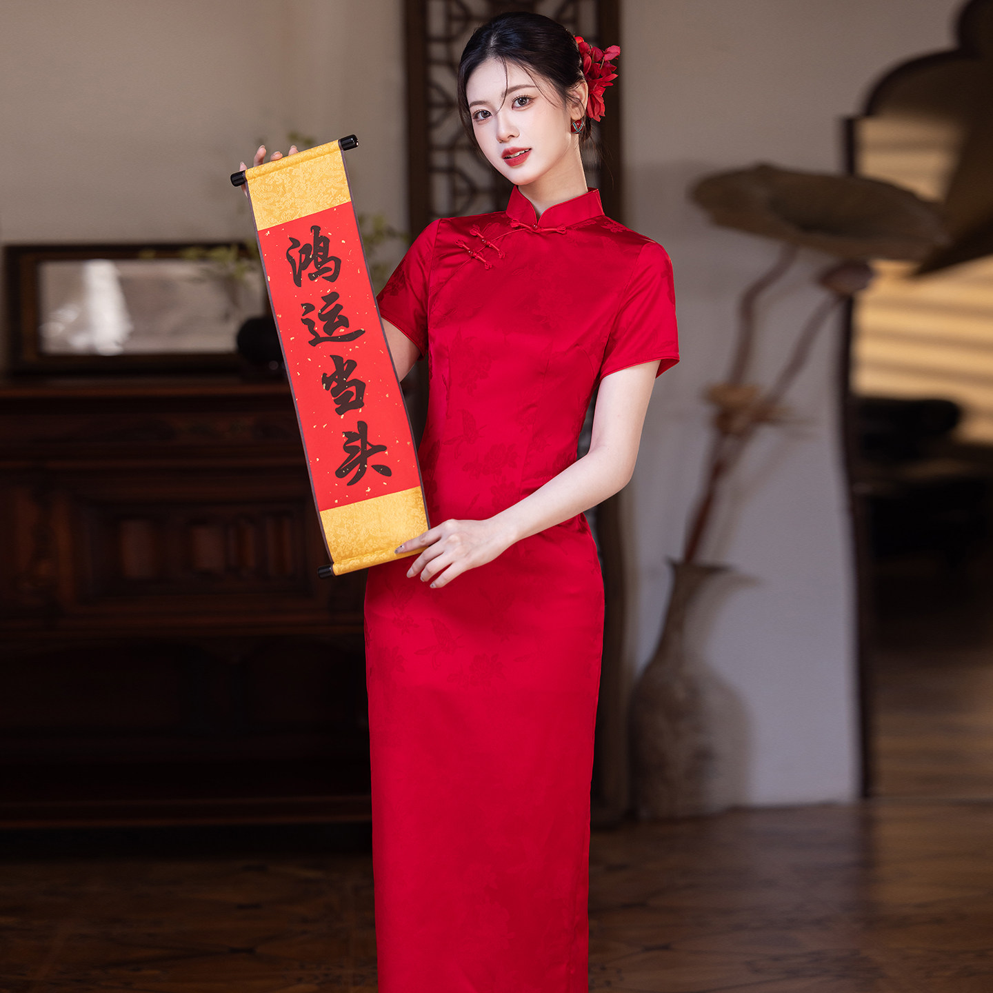 红色新中式复古风送考旗袍开门红图片