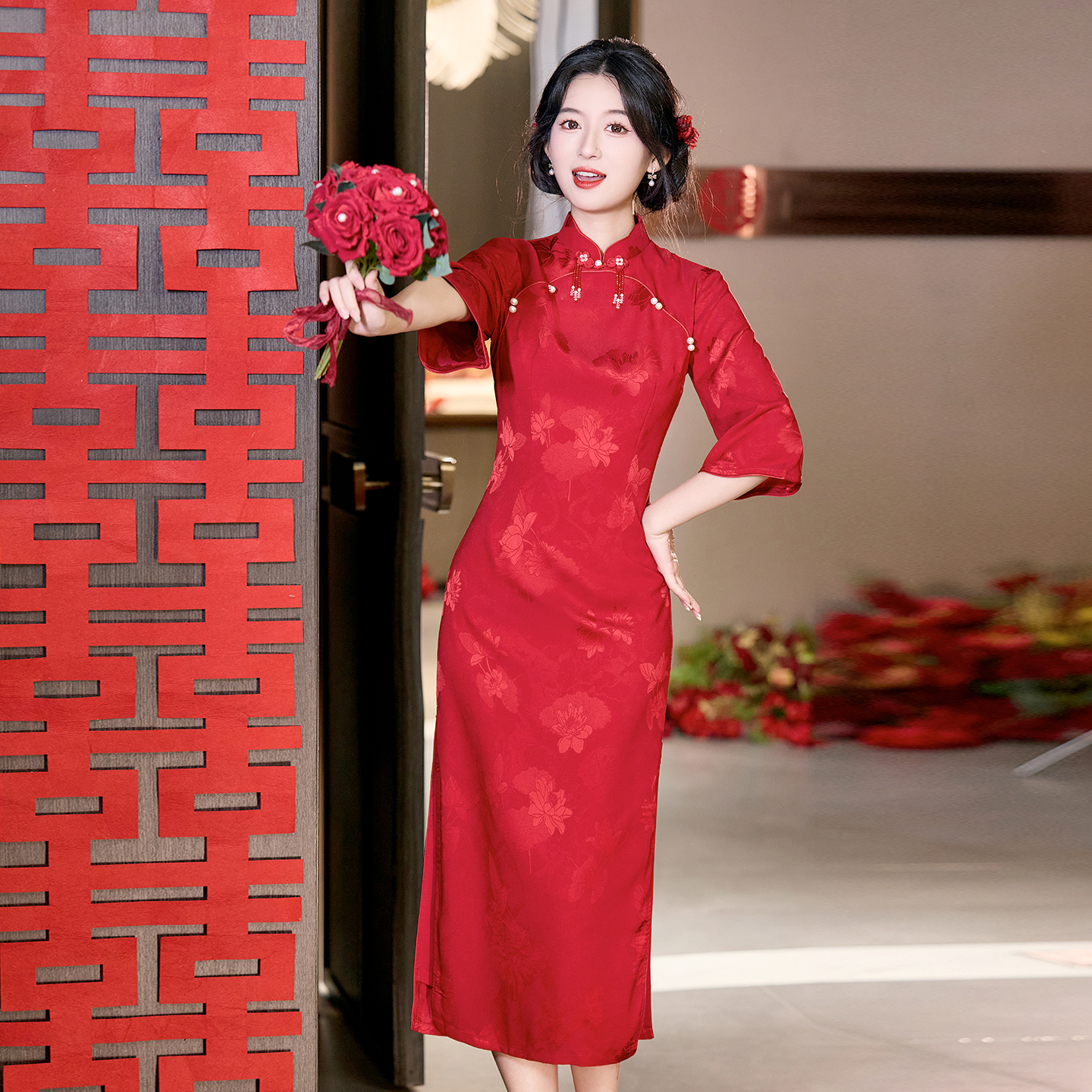 酒红色旗袍新娘敬酒服订婚结婚裙