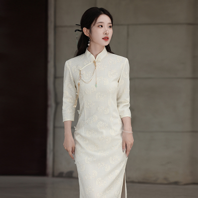 白色高端订婚领证小礼服裙日常穿