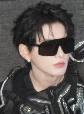 姚琛同款墨镜男款高级感骑行运动护目登山雪地防紫外线太阳眼镜女