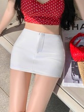 白色紧身性感半身裙女夏季2025新款高腰显瘦辣妹通勤百搭包臀短裙
