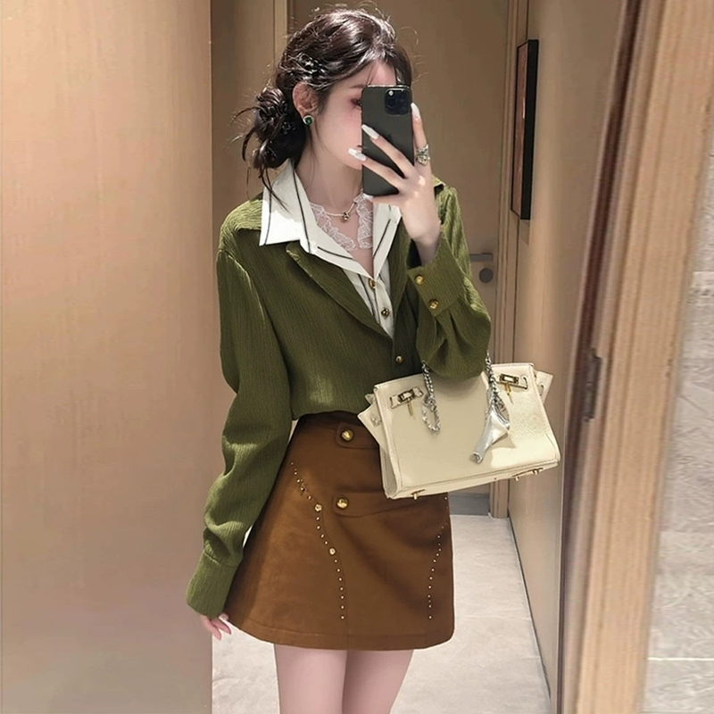 polo领衬衫上衣钉珠半身裙两件套