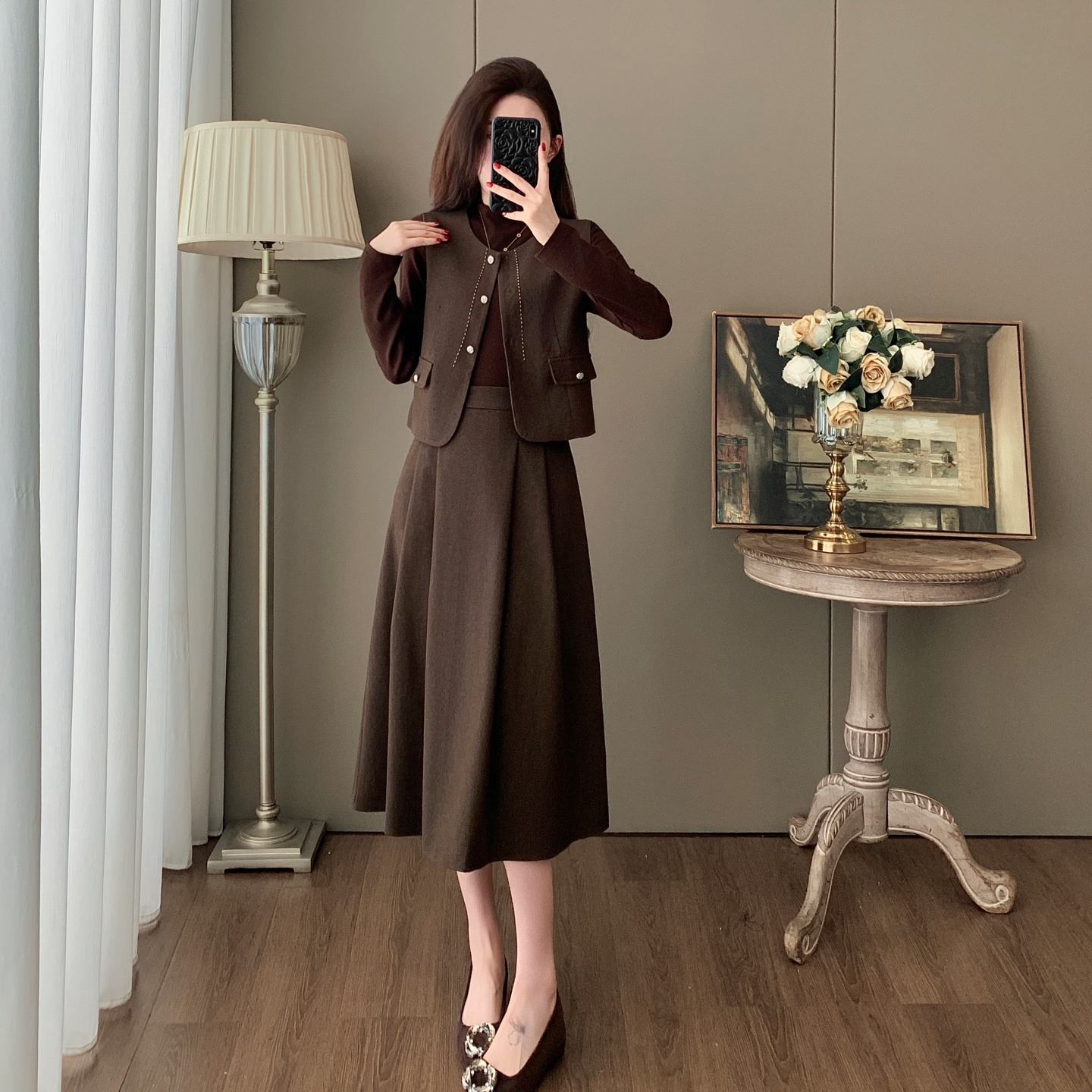 内搭打底衫+马甲半身裙三件套