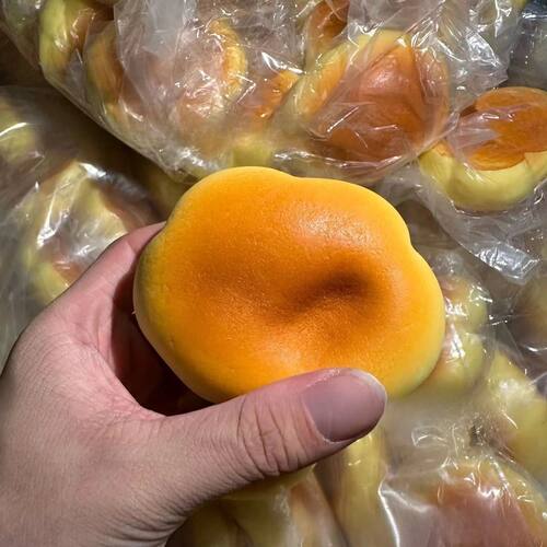 Caramel Color Cloud Bread Slow Rebound Pinch Music Decompres