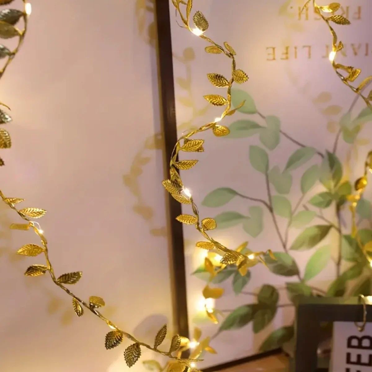 LED Golden Leaves String Light Battery-operated Garland For