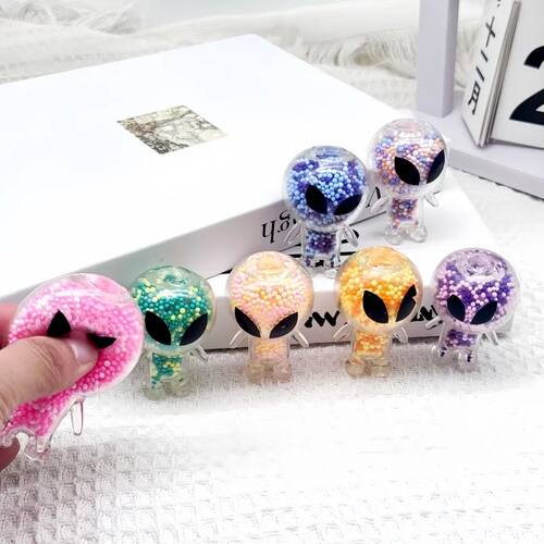 2Pcs Mini Squishy Alien Toys Alien Squeeze Toy Stress Relief