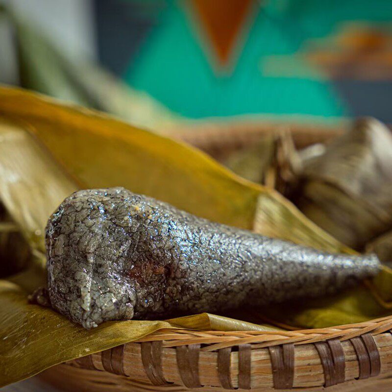 4种口味贵州黔南灰肉粽子
