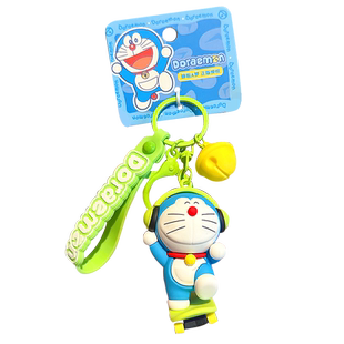 正版哆啦A梦拽拽滑板钥匙扣可爱机器猫游泳圈漂浮挂件汽车钥匙链