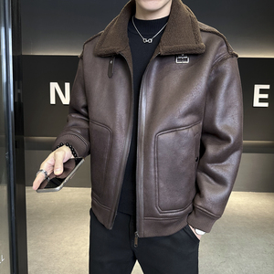 微阔版型皮毛一体皮衣 货号：913 批价：220，男装皮衣，电商B217