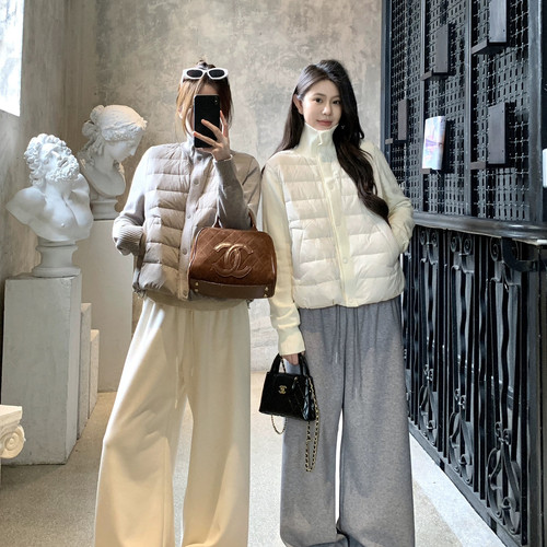 1988-针织袖90白鸭绒蓬松柔软拼接针织袖立领短款保暖羽绒服外套