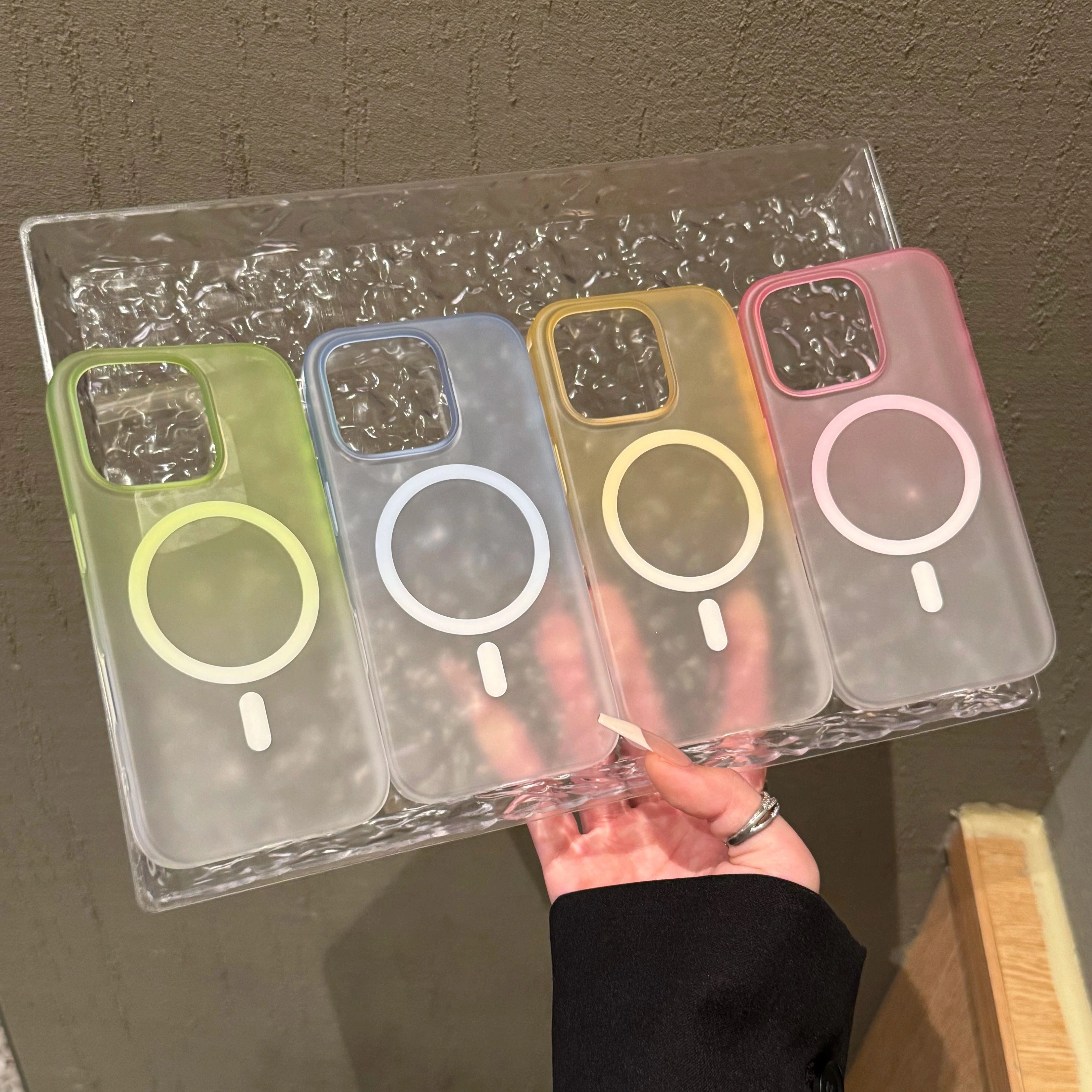 ins不发黄夏日渐变新款磨砂适用iPhone16promax手机壳PC磁吸壳冰雾iphone15超薄磨砂14肤感13硬12防指纹plus