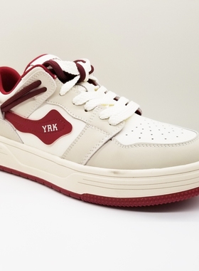 意尔康女鞋2025春季新款双鞋带厚底米红色板鞋学生百搭休闲小白鞋