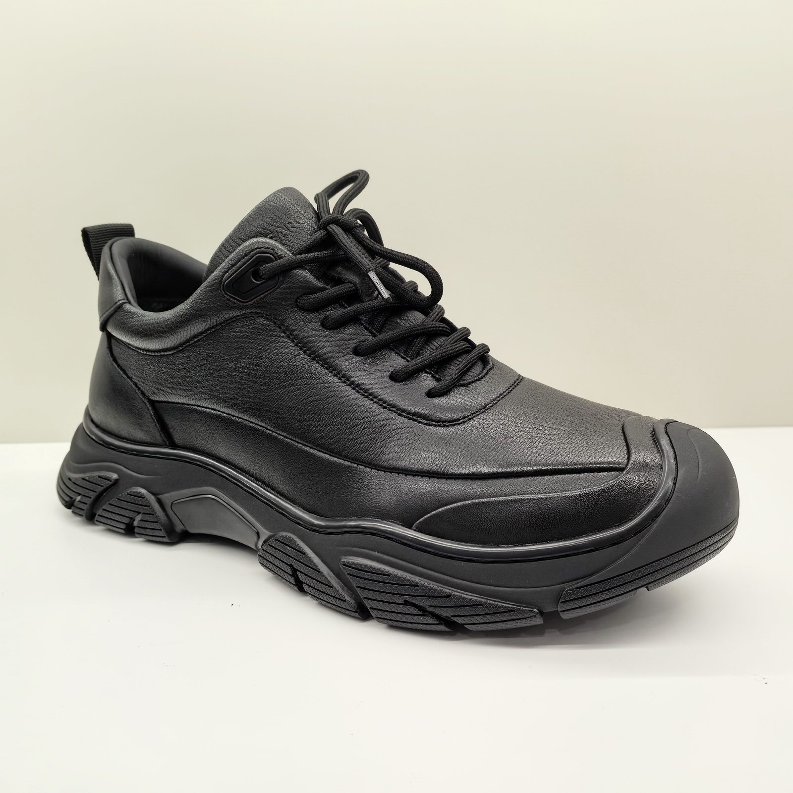 意尔康男鞋2025冬季新款商务运动休闲加绒棉鞋真皮厚底系带慢跑鞋