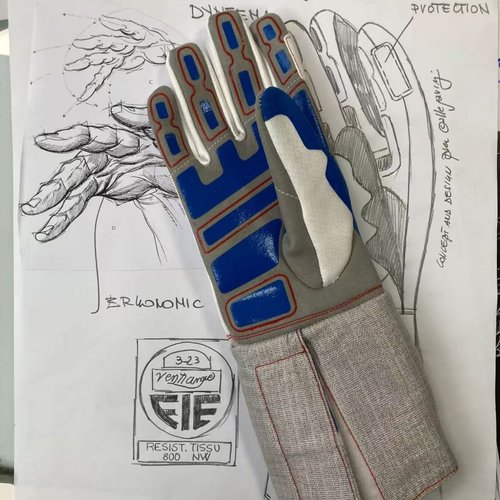 符合比赛大利佩剑手套fie认证