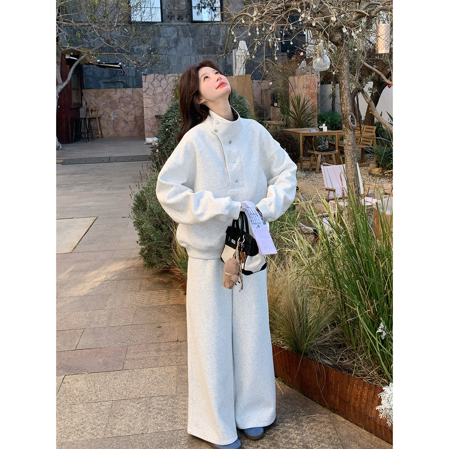 韩系简约运动风卫衣套装女2026春季新款立领减龄气质高级感两件套