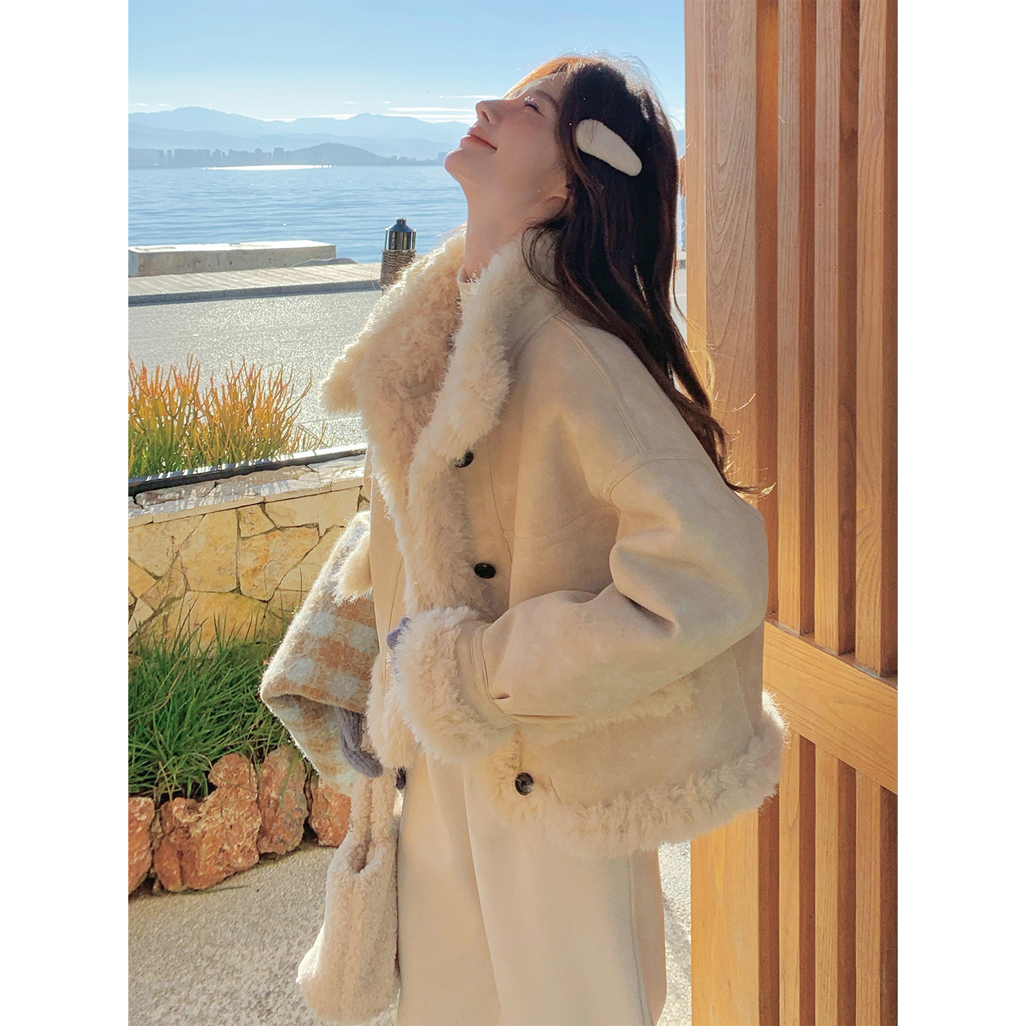 ins网红爆款立领麂皮绒皮毛一体小个子加厚羊羔毛短外套女冬新款