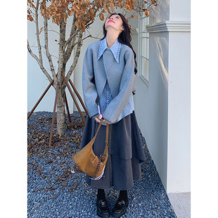 灰色今年流行不规则穿搭套装裤女2025秋季新款衬衫卫衣裙裤三件套