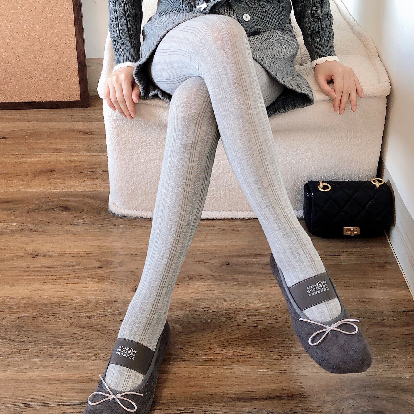 浅灰色打底袜女秋冬miu系麻花麦穗纹烟灰色连裤袜微透显瘦不掉档