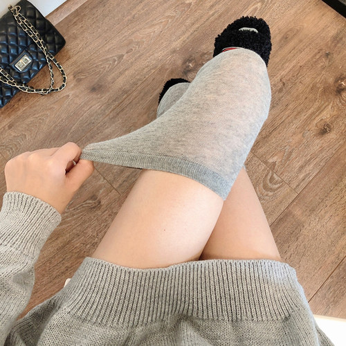 浅灰色过膝袜日系JK奶白色长筒袜