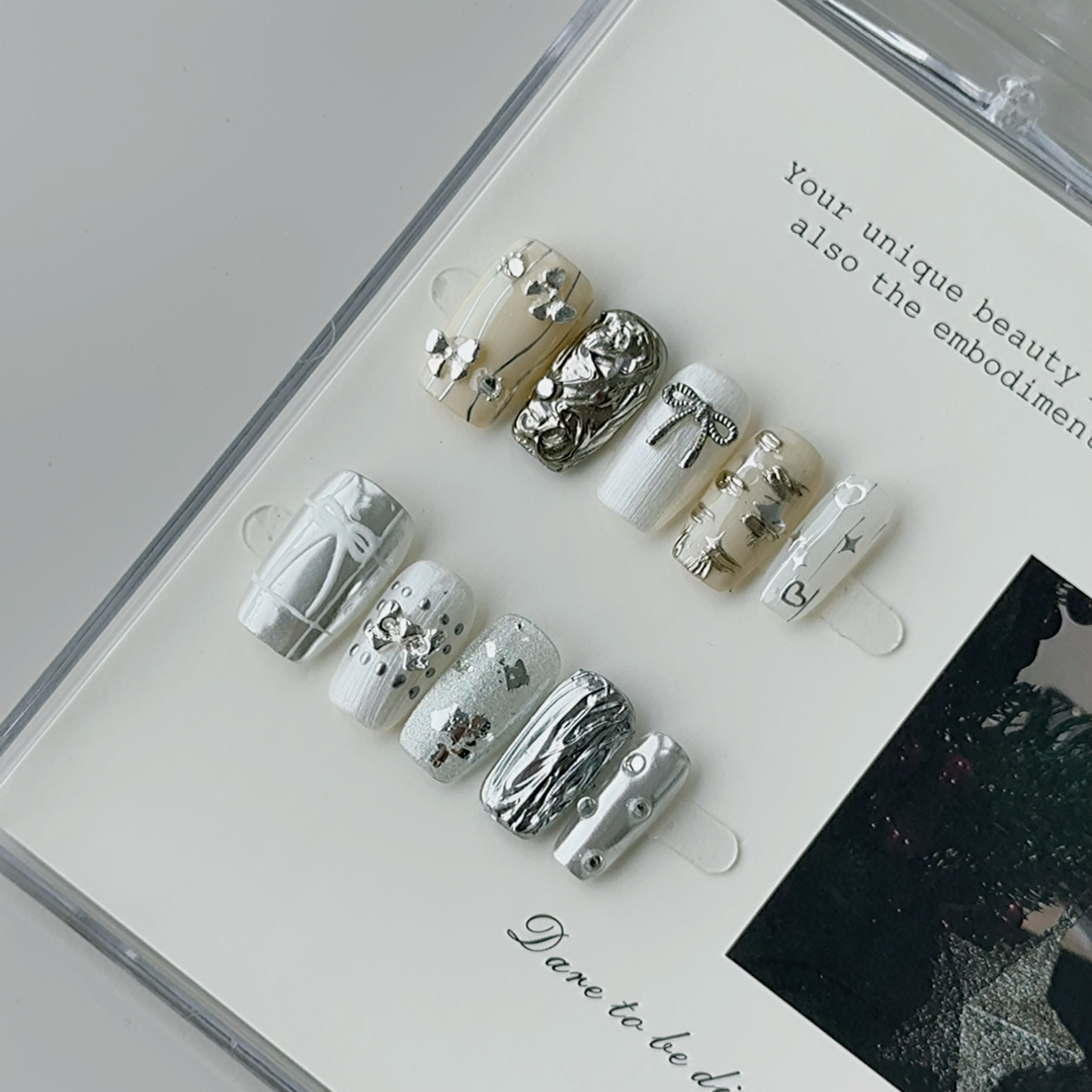 2025春夏新款纯手工穿戴甲温柔日常通勤文艺小清新可拆卸美甲套装