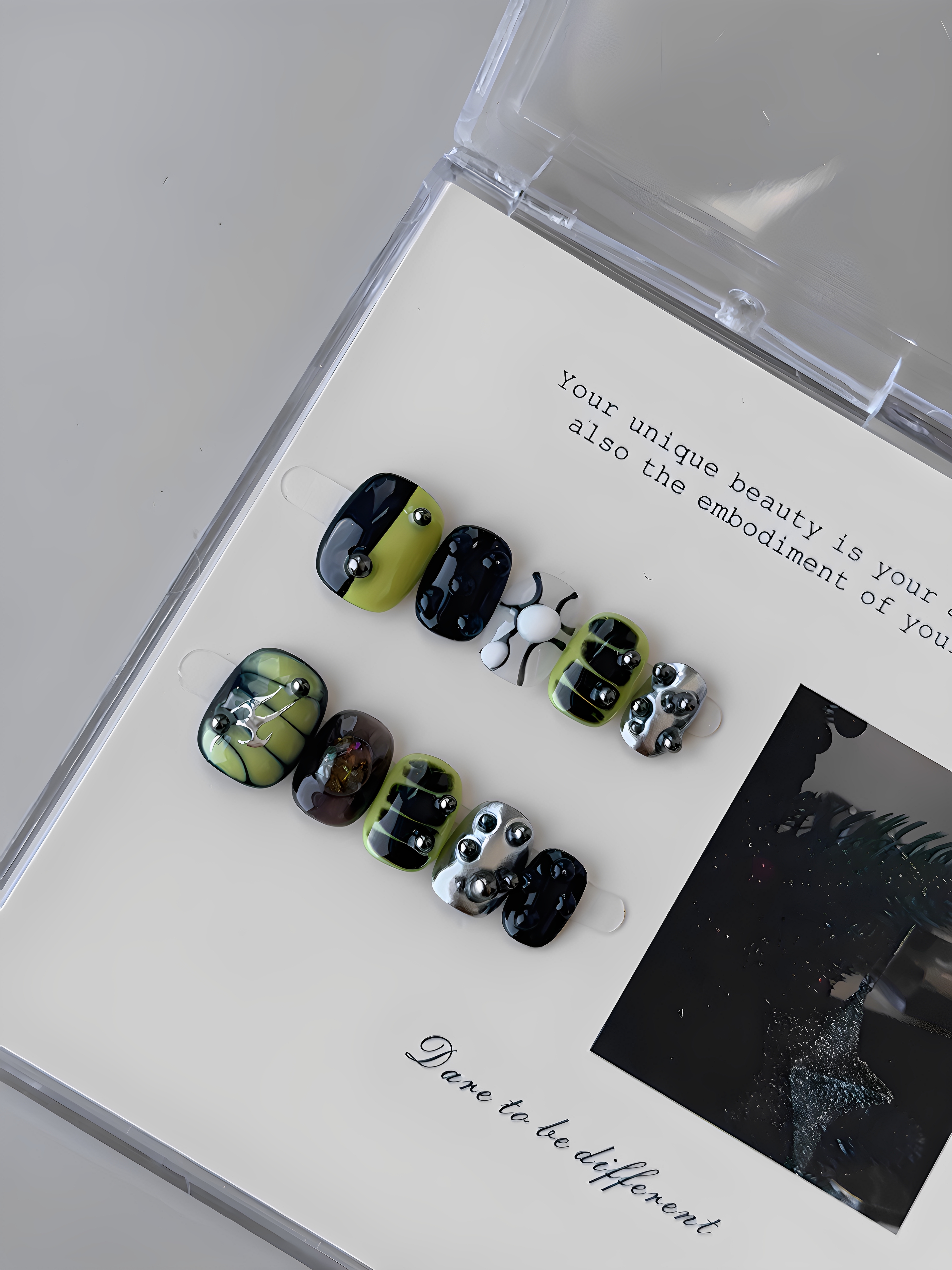 手工穿戴甲成品美甲贴 轻奢 泰酷辣妹风y2k小众系 小短甲贴片